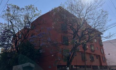 Departamento remodelado e iluminado en 2do piso