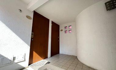 Departamento remodelado e iluminado en 2do piso
