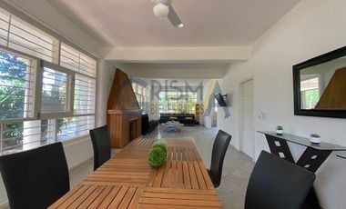 PRECIOSA CASA EN RENTA FRENTE AL RÍO SOBRE BOULEVARD