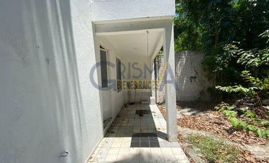 PRECIOSA CASA EN RENTA FRENTE AL RÍO SOBRE BOULEVARD