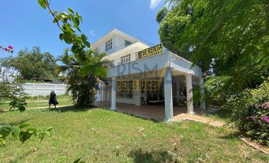 PRECIOSA CASA EN RENTA FRENTE AL RÍO SOBRE BOULEVARD