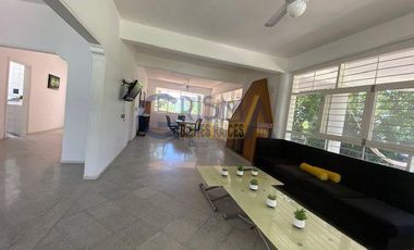 PRECIOSA CASA EN RENTA FRENTE AL RÍO SOBRE BOULEVARD