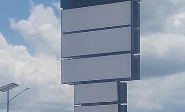 RENTA DE LOCALES EN PLAZA SAUCES METEPEC