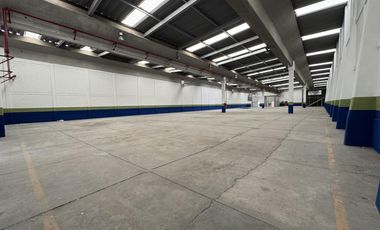 Bodega en renta de 2,200 m2 en Tlalnepantla