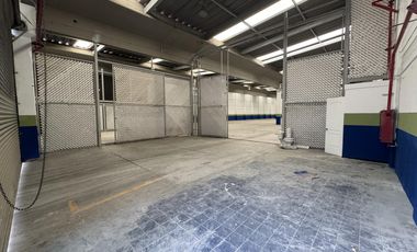 Bodega en renta de 2,200 m2 en Tlalnepantla