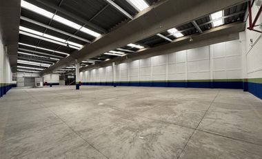 Bodega en renta de 2,200 m2 en Tlalnepantla