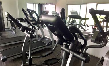 Espectacular departamento, 3 recámaras, alberca, gimnasio, a 2 cuadras del club de golf