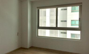 Espectacular departamento, 3 recámaras, alberca, gimnasio, a 2 cuadras del club de golf