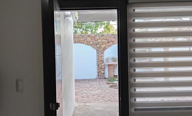 CASA EN RENTA UNA PLANTA EN SAN FELIPE