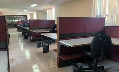 Bodega comercial con oficinas adicionales de 210m | Seguridad 24/7