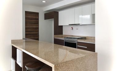 Muy cerca Plaza Sania, 132 M2, 2 recámaras, 2 baños, 2 autos, alberca, gym