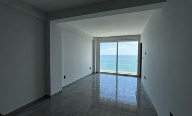 PALMS RESIDENCES, Departamentos en RENTA FRENTE AL MAR, con ALBERCA, elevador y amenidades (BB)