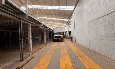 Bodega en renta de 860 m² en Naucalpan