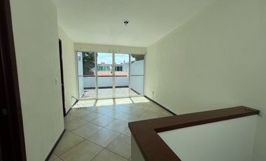 Casa - Fraccionamiento Bosques de los Encinos