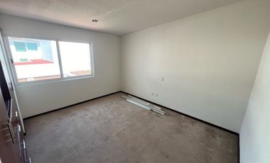 Casa - Fraccionamiento Bosques de los Encinos