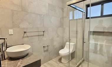 Casa en Renta en Privado Res Rincon de Alcantara