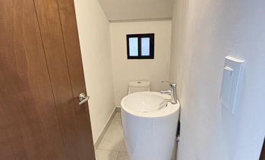 Casa en Renta en Privado Res Rincon de Alcantara