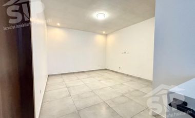 Casa en Renta en Privado Res Rincon de Alcantara