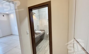 Casa en Renta en Privado Res Rincon de Alcantara