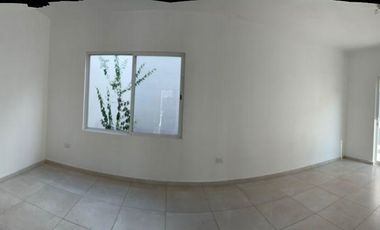 Casa en renta en fracc privado ALMADEN Ramos Arizpe