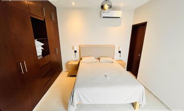 Casa amueblada en renta, Lomas de la Rioja, Rivivera Veracruzana