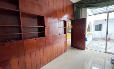 Casa en Renta  Con Uso De Suelo Para Oficinas, Insurgentes San Borja