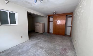 Casa en Renta  Con Uso De Suelo Para Oficinas, Insurgentes San Borja