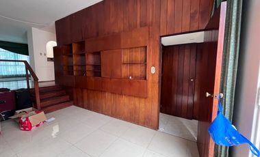 Casa en Renta  Con Uso De Suelo Para Oficinas, Insurgentes San Borja