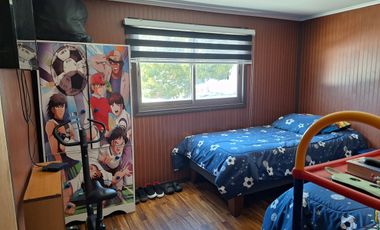 En venta Amplia y versátil propiedad en Villa Los Escritores