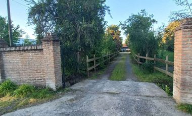 Vendo hermosa Parcela de Agrado 5000 mt, con amplia Casa.