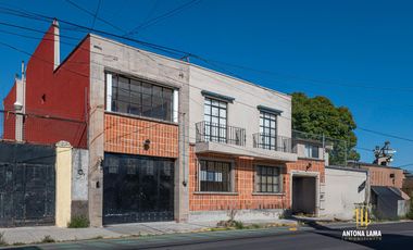 Casa en Venta ideal para escuela u oficinas la Colonia el Carmen en Puebla, Puebla