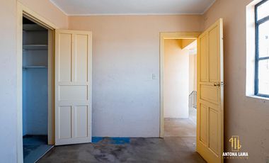 Casa en Venta ideal para escuela u oficinas la Colonia el Carmen en Puebla, Puebla