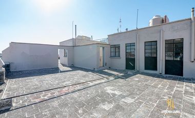 Casa en Venta ideal para escuela u oficinas la Colonia el Carmen en Puebla, Puebla