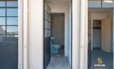 Casa en Venta ideal para escuela u oficinas la Colonia el Carmen en Puebla, Puebla