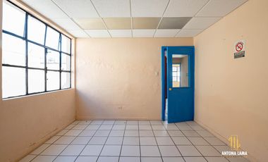 Casa en Venta ideal para escuela u oficinas la Colonia el Carmen en Puebla, Puebla