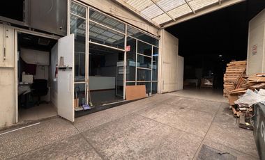 Bodega en renta de 3,000 m2 en Naucalpan