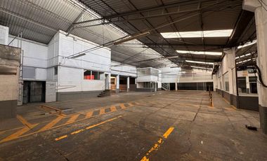 Bodega en renta de 3,000 m2 en Naucalpan