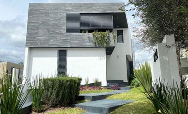 Casa en VENTA / RENTA en Residencial El Molino Condominio XIV