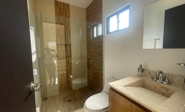 Casa en venta de 4 recamaras al norte de Merida