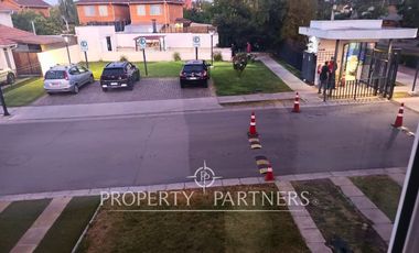 Casa en Venta en Peñaflor - Estado Impecable y Ubicación Privilegiada