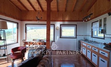 CASA CON VISTA AL LAGO RANCO Y VOLCÁN
