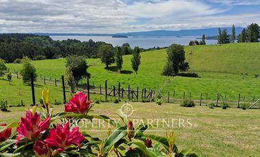 CASA CON VISTA AL LAGO RANCO Y VOLCÁN