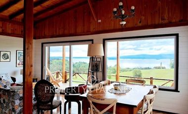 CASA CON VISTA AL LAGO RANCO Y VOLCÁN