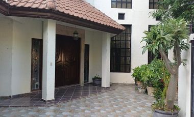 Casa en condominio en venta en Monterrey, Campestre Bugambilias