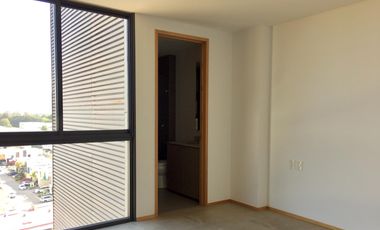 Departamento renta Solares, torre PRIVE, 2 recamáras, 2 autos, alberca, gimnasio