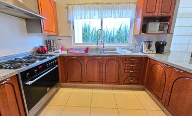 VENTA DE CASA EN REAL ESMERALDA