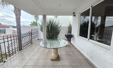 VENTA DE CASA EN REAL ESMERALDA