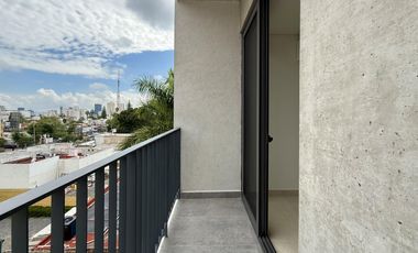 Para estrenar, muy cerca consulado USA, 89 M2, 2 recámaras, 2 baños, 2 autos, gimnasio y business center