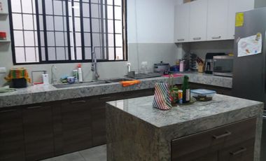 Casa - Vía a la Costa