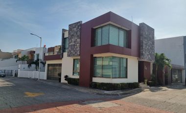 CASA EN VENTA  RESIDENCIAL MARINO  PLANTA BAJA